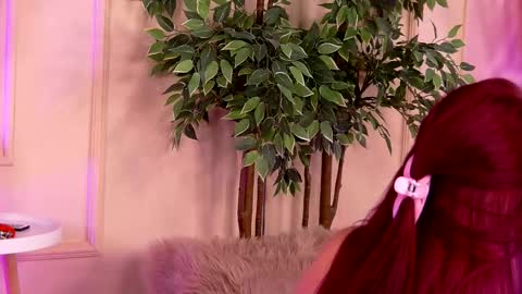 Snapshot of crystallred chatting on 02.28.26 crystallred online show from 02.28.26