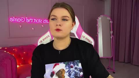 Crystal online show from 12.21.25