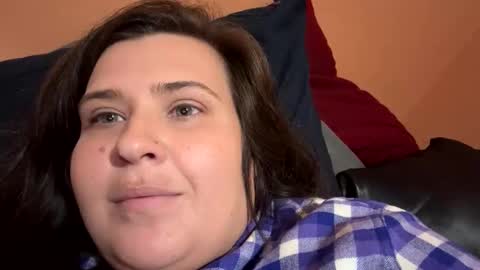 Snapshot of crystalspring chatting on 10.31.25 crystalspring online show from 10.31.25