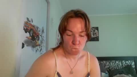 Snapshot of crystalvelvet chatting on 06.15.26 crystalvelvet online show from 06.15.26