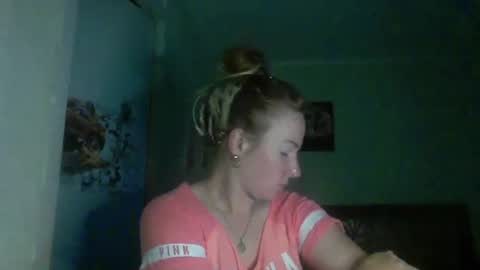Snapshot of crystalvelvet chatting on 06.27.26 crystalvelvet online show from 06.27.26