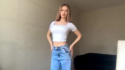 Jesi online show from 04.06.26