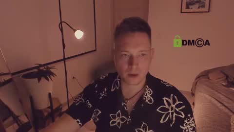 Snapshot of csavie chatting on 10.04.25 buddy online show from 10.04.25