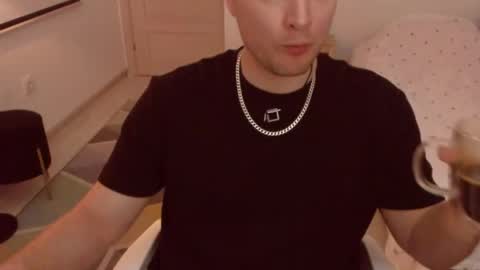 Snapshot of csavie chatting on 05.03.26 buddy online show from 05.03.26