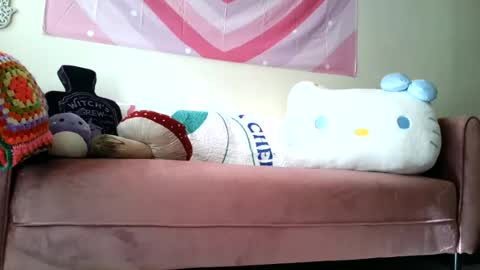 Snapshot of cu2sly chatting on 07.13.26 online show from 07.13.26