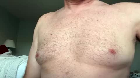 Snapshot of cuban2_slut chatting on 11.26.25 Cubantoo online show from 11.26.25