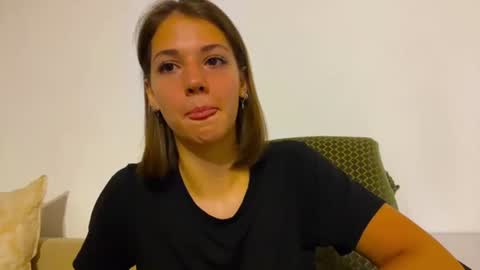 Snapshot of cucgrueber chatting on 06.23.26 cucgrueber online show from 06.23.26