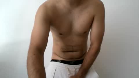 Snapshot of cuckold_2006 chatting on 09.21.25 cuckold_2006 online show from 09.21.25