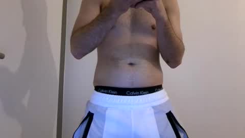 Snapshot of cuckold_2006 chatting on 01.17.26 cuckold_2006 online show from 01.17.26