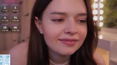 Ellie online show from 11.06.25