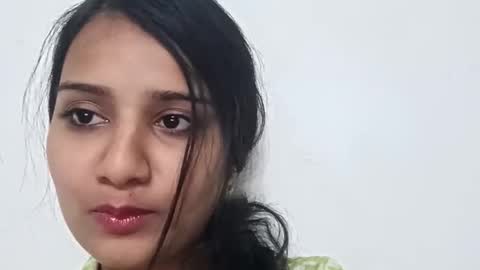 Snapshot of cuddlemuffins_3110 chatting on 12.05.25 cuddlemuffins online show from 12.05.25