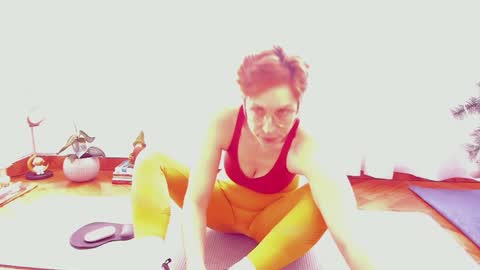 Leonela online show from 12.09.24