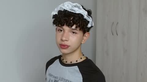 Cuddly online show from 01.30.25