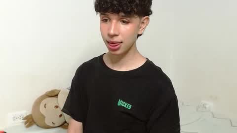 Cuddly online show from 02.10.26