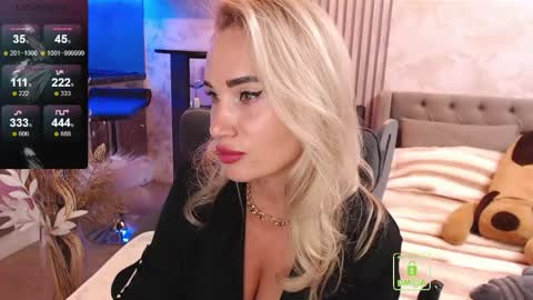 CuddlyLina online show from 05.24.26