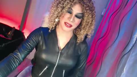 CUMMELA SLUTI online show from 04.21.26