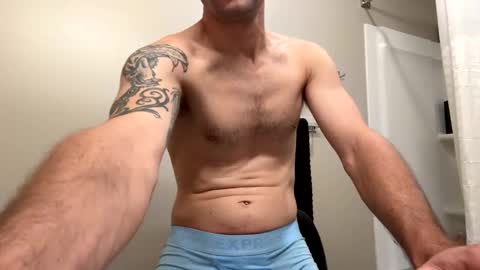 Snapshot of cum_play_1030 chatting on 09.28.25 cum_play_1030 online show from 09.28.25