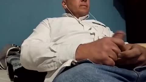 cumbian_chero online show from 02.25.25