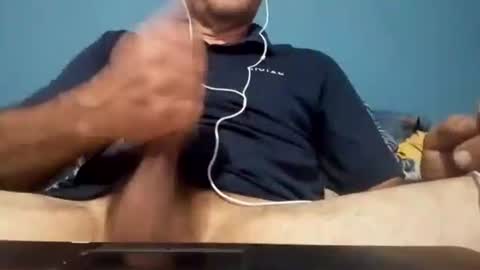 Snapshot of cumbian_chero chatting on 07.23.26 cumbian_chero online show from 07.23.26