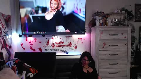 Snapshot of cumguzzlingskank chatting on 10.03.25 cumguzzlingskank online show from 10.03.25
