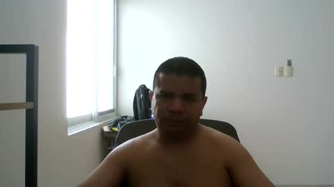 Snapshot of cummmann chatting on 09.21.25 cummmann online show from 09.21.25