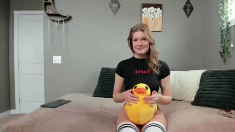 Marie and Tom online show from 03.03.25