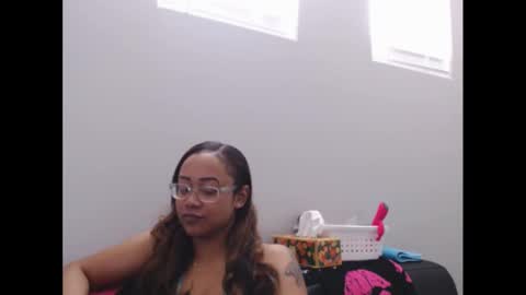 Nia Reese online show from 03.09.26