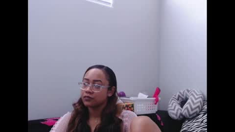 Nia Reese online show from 03.13.26