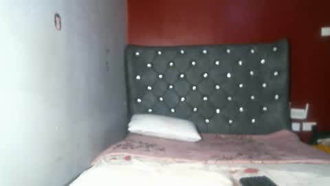 Shiiro online show from 09.21.25