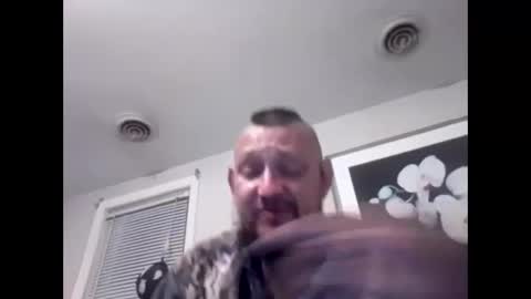 Snapshot of cuntreeboy68 chatting on 11.02.25 Bash online show from 11.02.25