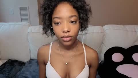 Anna online show from 11.25.25