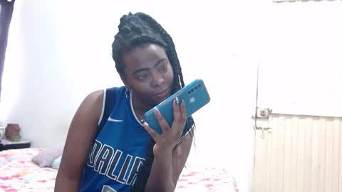 dominic and julieta... independent models online show from 11.01.25