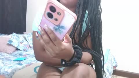Snapshot of cuplex_hotlatina94 chatting on 06.18.26 dominic and julieta... independent models online show from 06.18.26