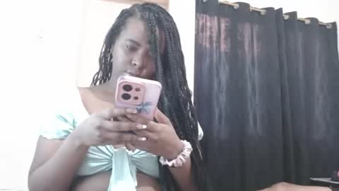 Snapshot of cuplex_hotlatina94 chatting on 07.07.26 dominic and julieta... independent models online show from 07.07.26
