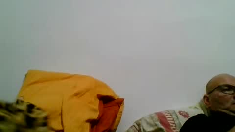 Snapshot of cuplu4346529860 chatting on 12.20.24 couple online show from 12.20.24