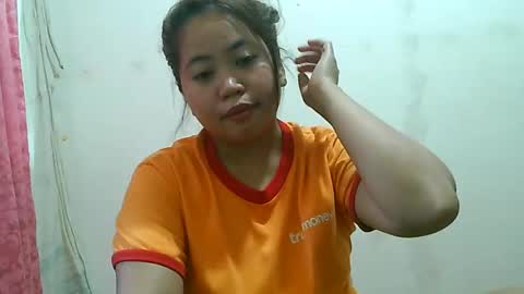 Snapshot of curious_girl247 chatting on 12.26.24 curious_girl247 online show from 12.26.24