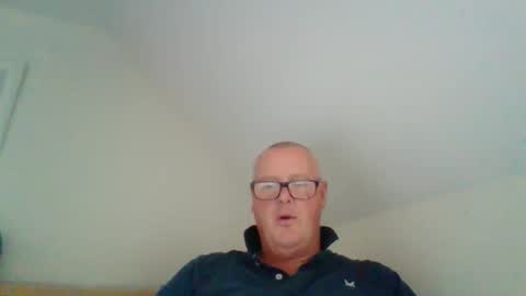 Snapshot of curiousax77 chatting on 04.14.26 curiousax77 online show from 04.14.26