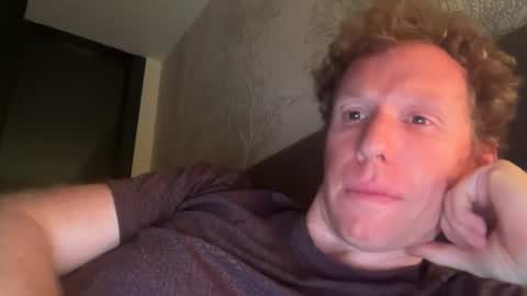 Snapshot of curiousmike6 chatting on 06.19.26 curiousmike6 online show from 06.19.26