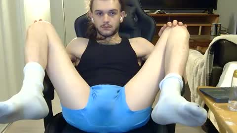 curiouss25 online show from 01.12.26