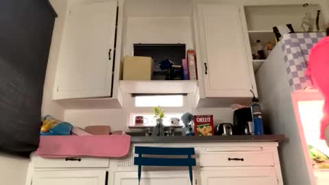 curliegirlee online show from 03.14.26