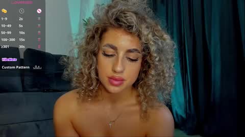 Antonia online show from 12.06.24