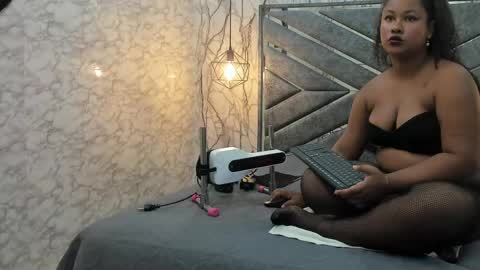 Alyanna  online show from 04.13.26