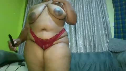 Essie online show from 01.31.25