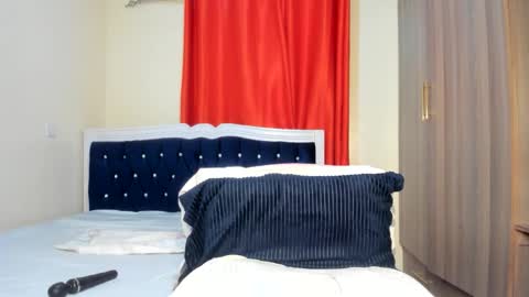 Curvy Latoya online show from 11.12.25