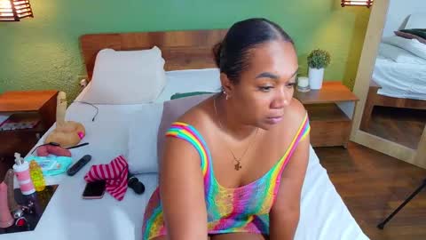 Danna online show from 09.24.25