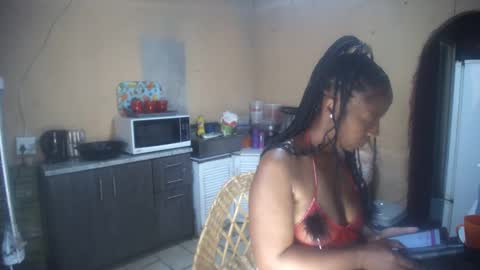curvypear76x online show from 10.22.25