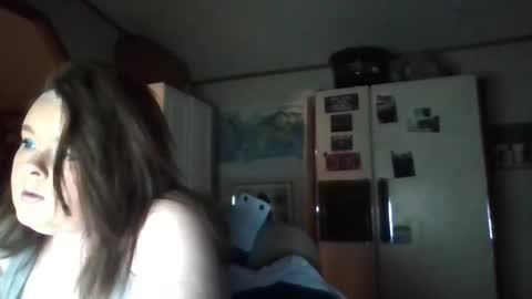 dahlia -kim online show from 01.24.25