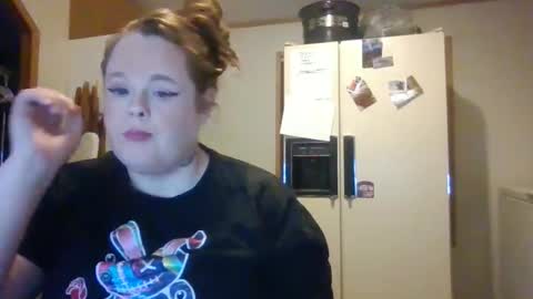 dahlia -kim online show from 11.15.25