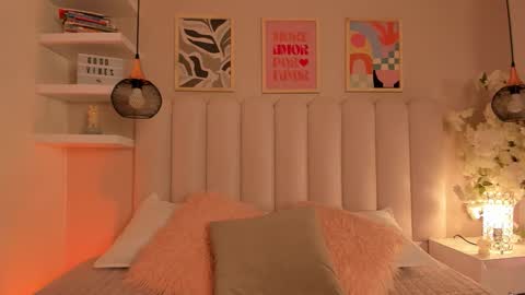 Amber  online show from 12.22.25