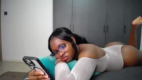Liya online show from 05.23.26